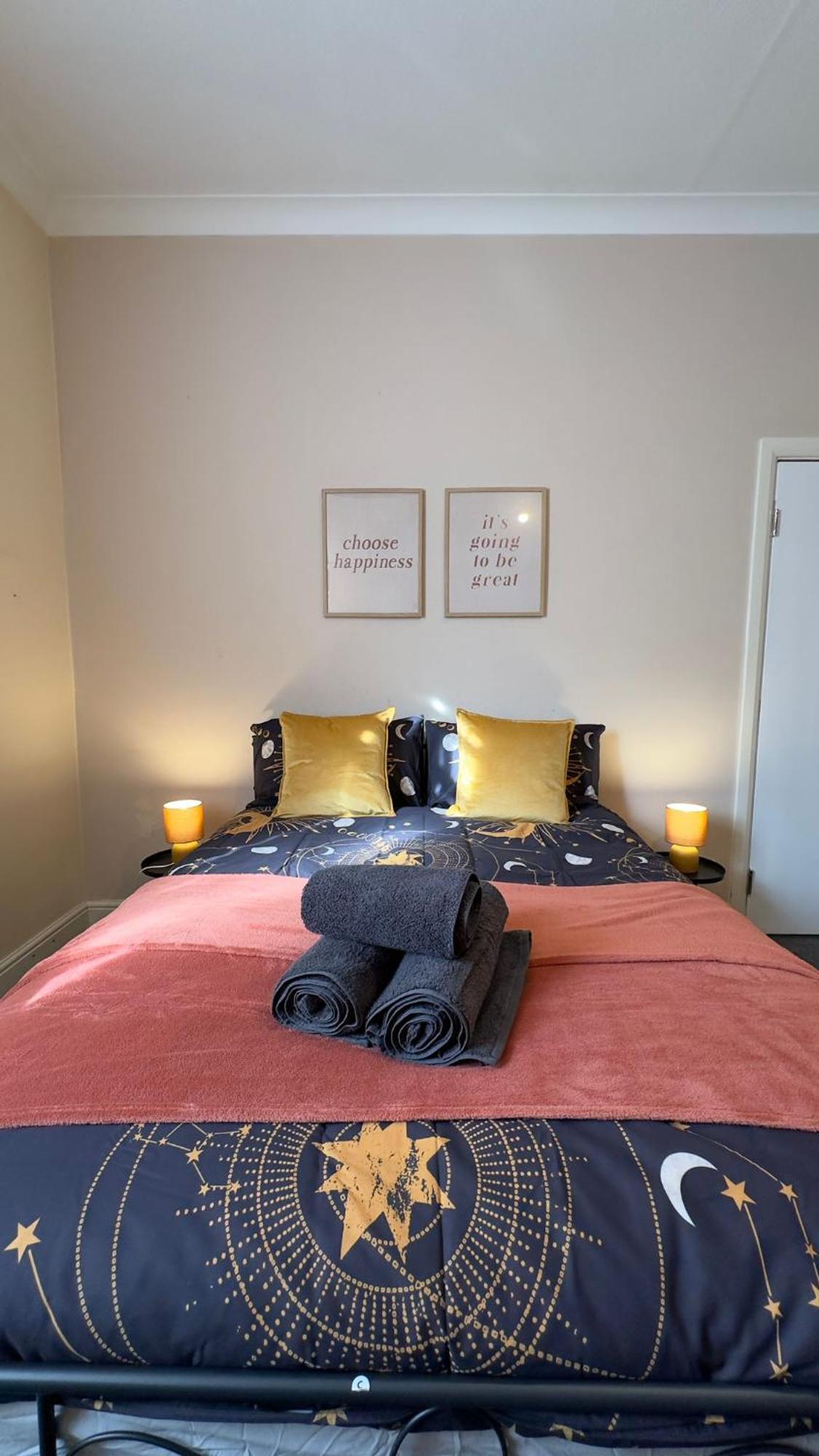 25 Minutes To Central London Rooms 35 外观 照片